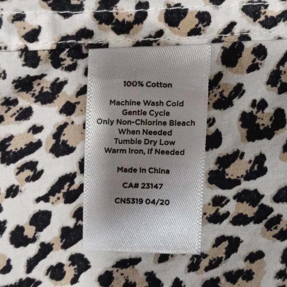 🐆Talbots🐆 - Black/Tan Leopard Print Classic Cotton L/S Button Down